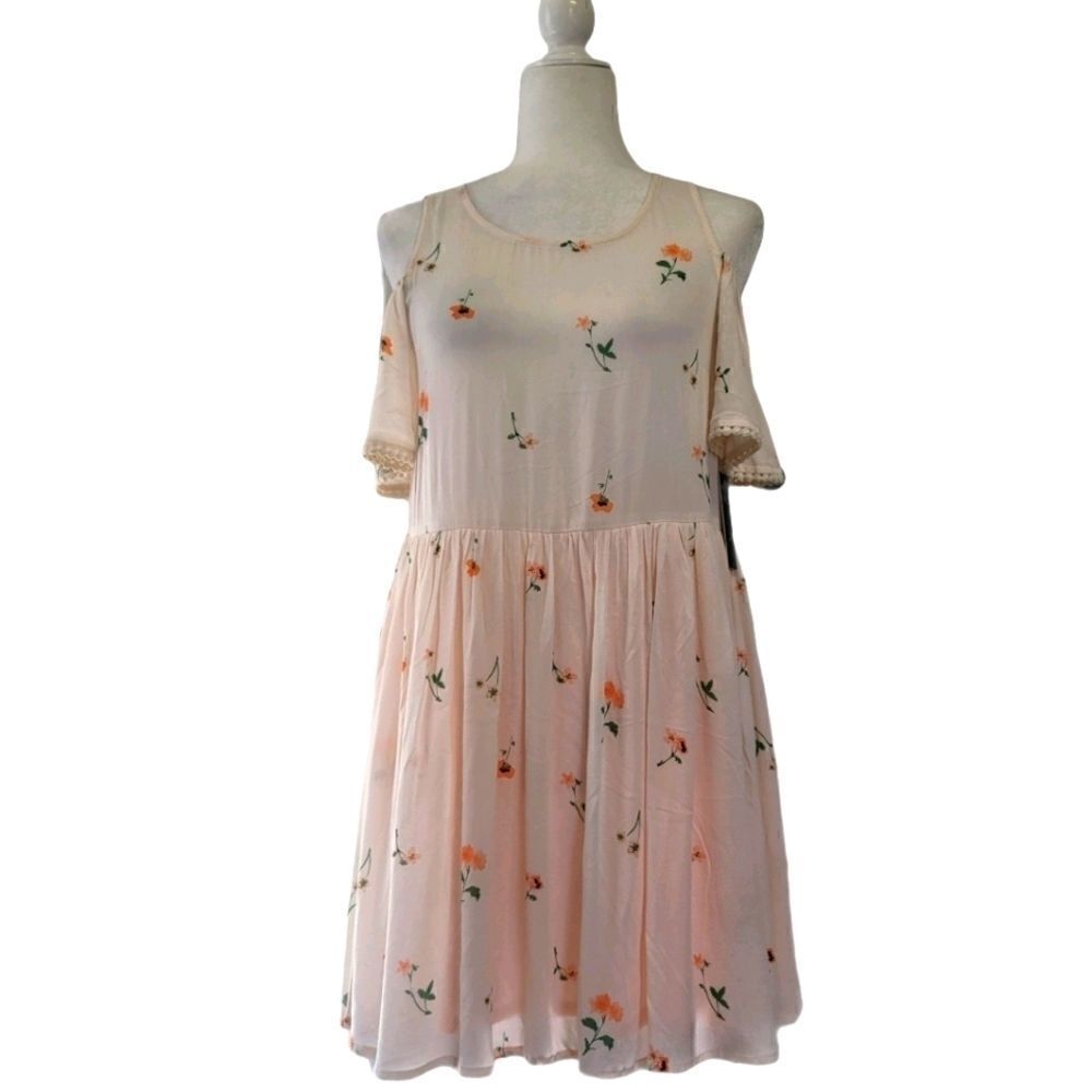 Romeo and juliet couture cold shoulder dress